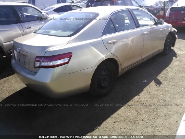 4T1BF3EK7BU153405 - 2011 TOYOTA CAMRY SE/LE/XLE GOLD photo 4