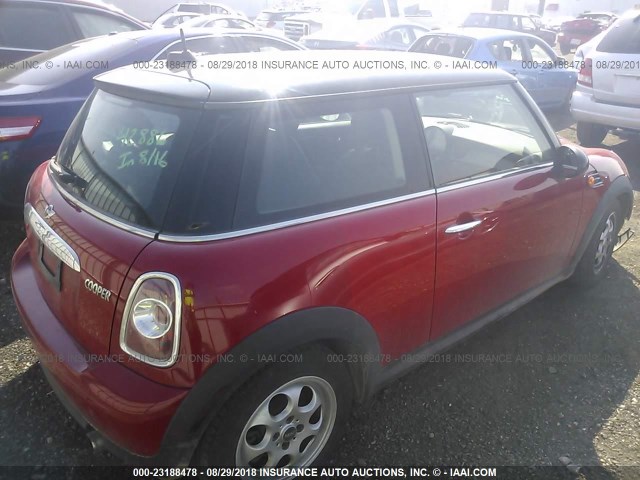 WMWSU3C50DT678920 - 2013 MINI COOPER RED photo 4