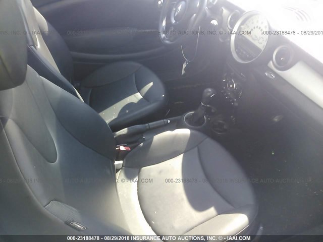 WMWSU3C50DT678920 - 2013 MINI COOPER წითელი ფოტო 5