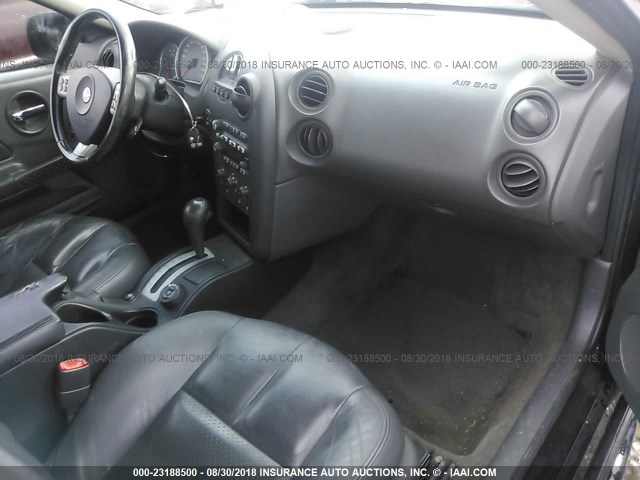 2G2WS522041308932 - 2004 PONTIAC GRAND PRIX GT2 შავი ფოტო 5