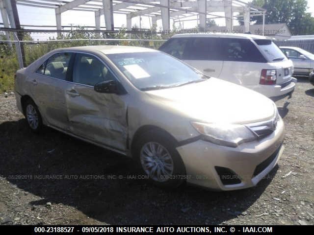 4T1BF1FKXCU004751 - 2012 TOYOTA CAMRY SE/LE/XLE თაფლისფერი ფოტო 1