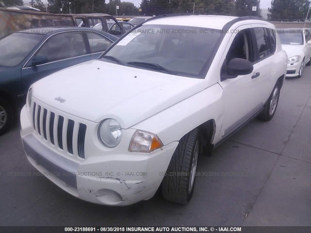1J8FT57W87D222919 - 2007 JEEP COMPASS LIMITED WHITE photo 2