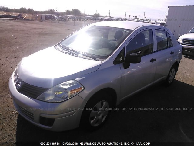 3N1CC1AP2BL363219 - 2011 NISSAN VERSA S/SL SILVER photo 2