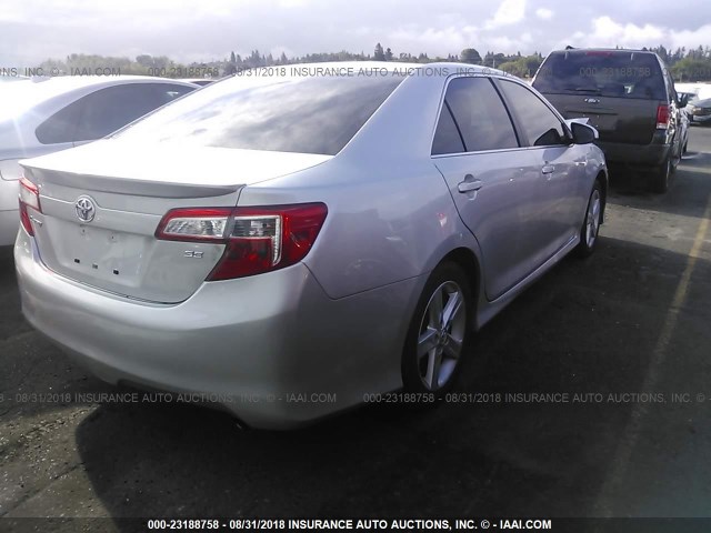 4T1BF1FKXDU718350 - 2013 TOYOTA CAMRY L/SE/LE/XLE SILVER photo 4