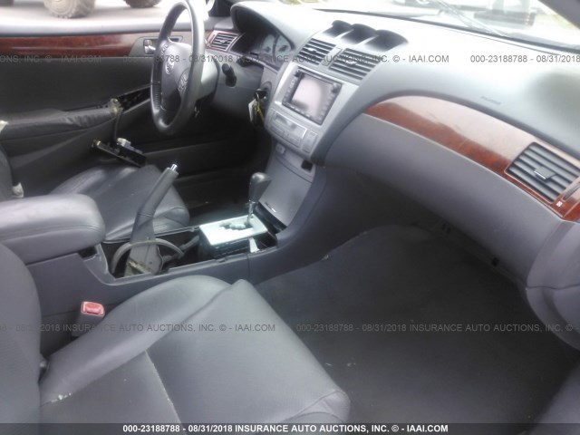 4T1CA30P96U096006 - 2006 TOYOTA CAMRY SOLARA SE/SLE BLACK photo 5