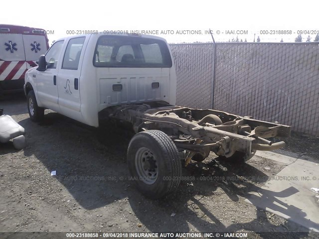 1FTSW31P33EC84932 - 2003 FORD F350 SRW SUPER DUTY WHITE photo 3