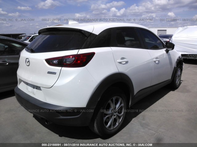 JM1DKDC75G0131561 - 2016 MAZDA CX-3 TOURING WHITE photo 4