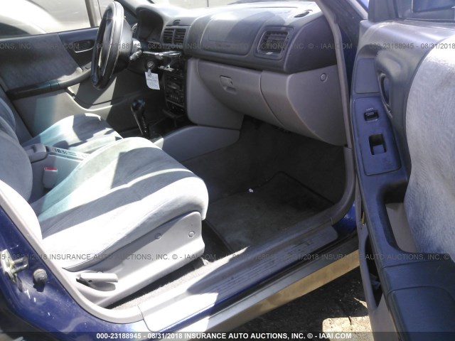 JF1SF65541H740741 - 2001 SUBARU FORESTER S 蓝色 照片 5