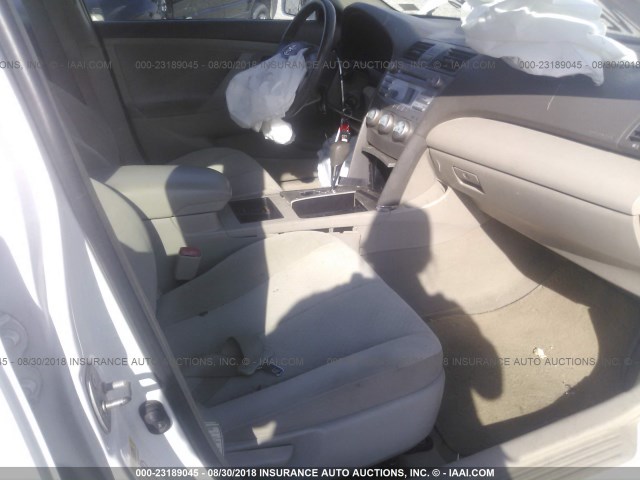 4T1BE46K59U851786 - 2009 TOYOTA CAMRY SE/LE/XLE 白色 照片 5