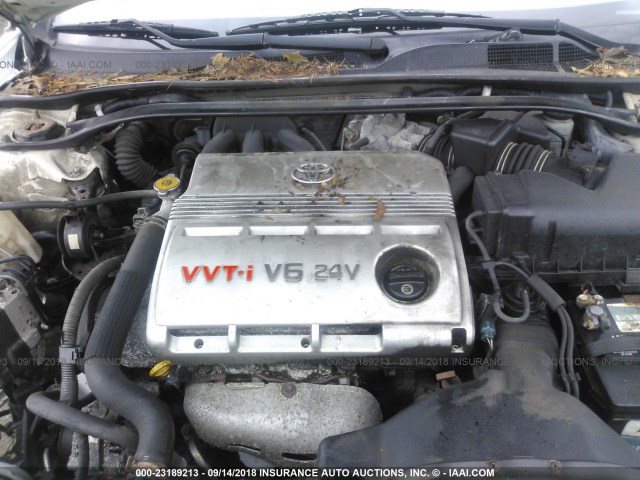 4T1BF30K75U087823 - 2005 TOYOTA CAMRY LE/XLE/SE Ақ фото 10