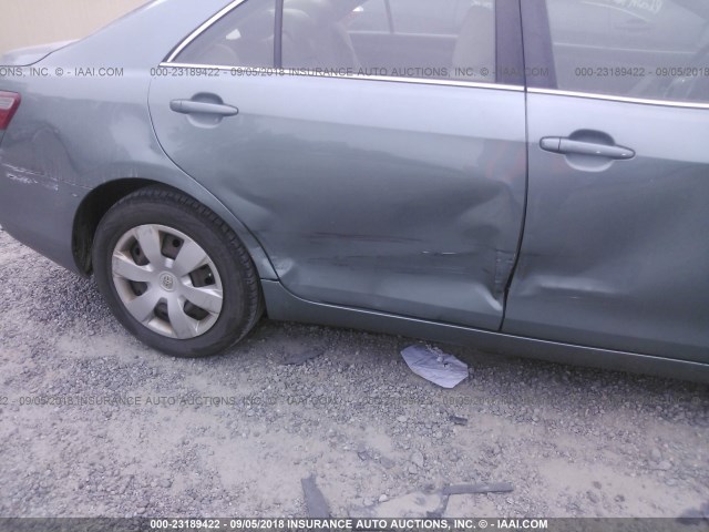 JTNBE46K773018137 - 2007 TOYOTA CAMRY NEW GENERAT CE/LE/XLE/SE GREEN photo 6