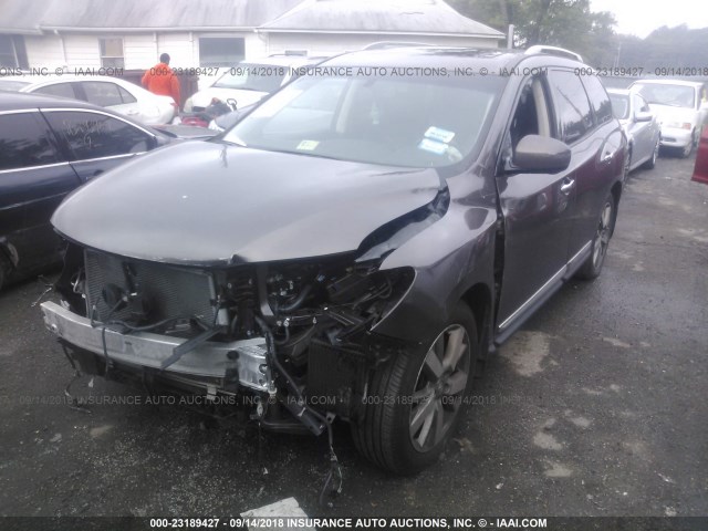 5N1AR2MM5FC625645 - 2015 NISSAN PATHFINDER S/SV/SL/PLATINUM BROWN photo 2