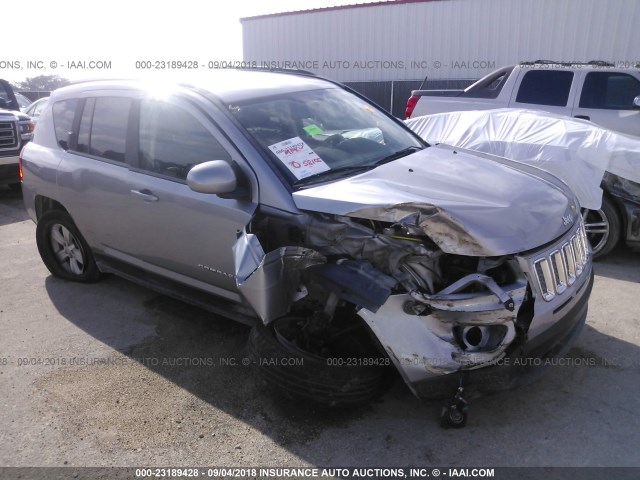 1C4NJDEB9GD585720 - 2016 JEEP COMPASS LATITUDE 银色 照片 1