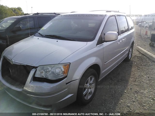 2A8HR54P78R699375 - 2008 CHRYSLER TOWN & COUNTRY TOURING SILVER photo 2