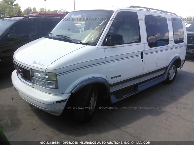 1GDDM19W5YB538224 - 2000 GMC SAFARI XT WHITE photo 2