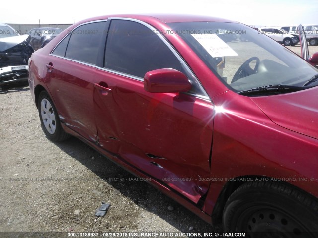 4T1BE46K17U019844 - 2007 TOYOTA CAMRY CE/LE/XLE/SE RED photo 6