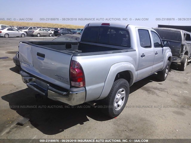 5TEJU62NX5Z038203 - 2005 TOYOTA TACOMA DOUBLE CAB PRERUNNER SILVER photo 4