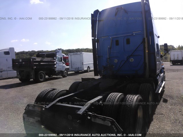 1FUJGLDRXBSAT0989 - 2011 FREIGHTLINER CASCADIA 125  Unknown photo 4