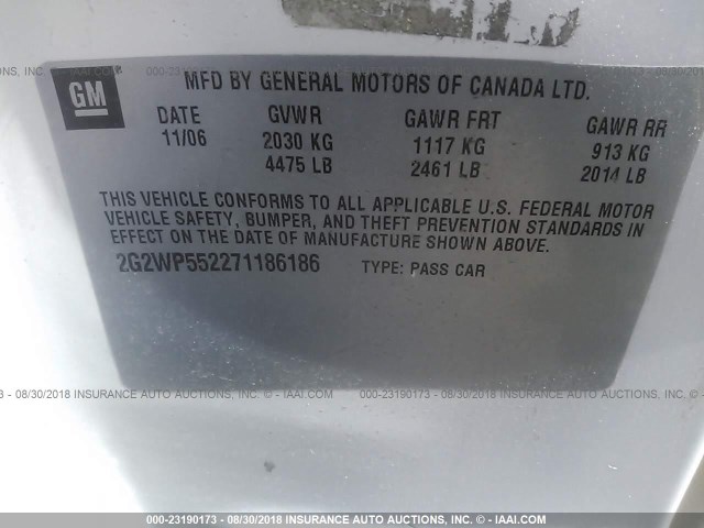 2G2WP552271186186 - 2007 PONTIAC GRAND PRIX WHITE photo 9