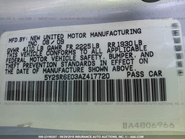 5Y2SR6E03AZ417720 - 2010 PONTIAC VIBE GT SILVER photo 9