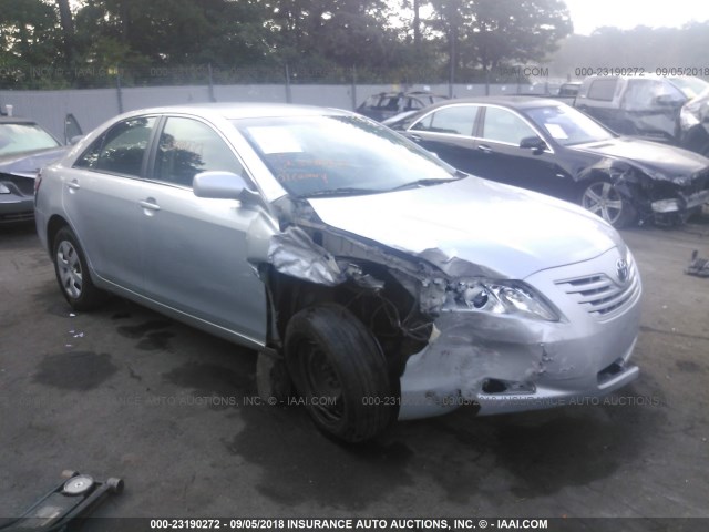 JTNBE46K973076069 - 2007 TOYOTA CAMRY NEW GENERAT CE/LE/XLE/SE SILVER photo 1