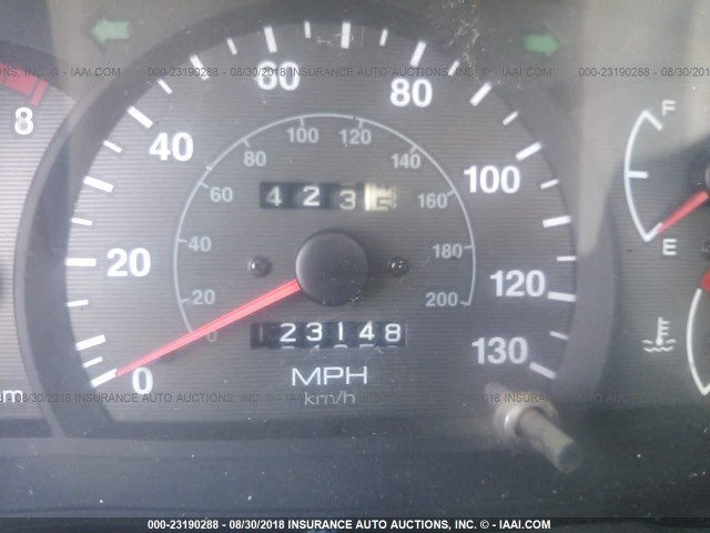 KMHCG35C31U115422 - 2001 HYUNDAI ACCENT GS WHITE photo 7