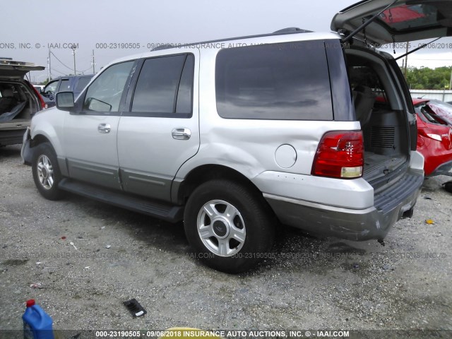 1FMRU15W03LB33662 - 2003 FORD EXPEDITION XLT Champagne photo 3