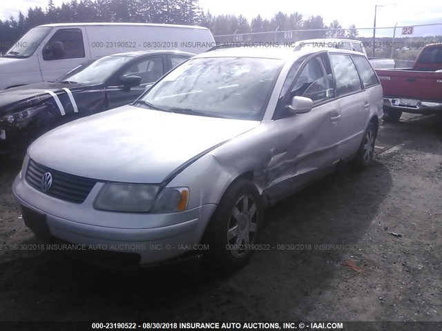 WVWHH63B01E003156 - 2001 VOLKSWAGEN PASSAT GLS SILVER photo 2