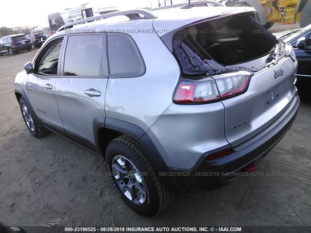 1C4PJMBX6KD224978 - 2019 JEEP CHEROKEE TRAILHAWK SILVER photo 3