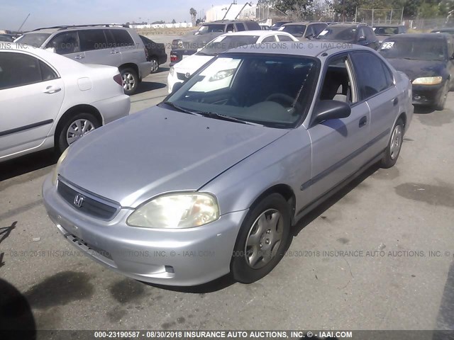 1HGEN1646YL000670 - 2000 HONDA CIVIC GX SILVER photo 2