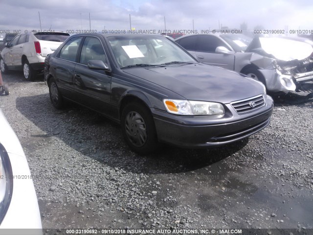 4T1BG22K41U825463 - 2001 TOYOTA CAMRY CE/LE/XLE 灰色 照片 1
