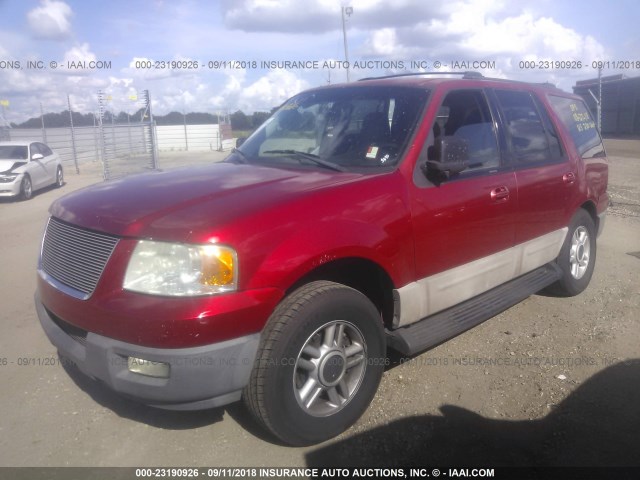1FMRU15W63LB36520 - 2003 FORD EXPEDITION XLT RED photo 2
