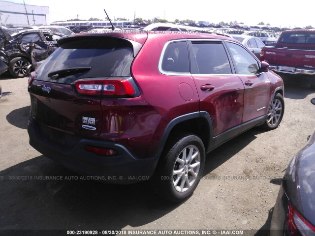 1C4PJLCB5FW683782 - 2015 JEEP CHEROKEE LATITUDE RED photo 4