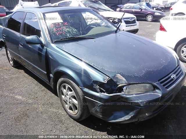 JT2BF22K5V0081627 - 1997 TOYOTA CAMRY LE/XLE 绿色 照片 1