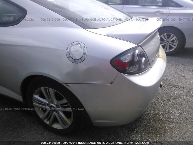 KMHHM66D68U265347 - 2008 HYUNDAI TIBURON GS SILVER photo 6