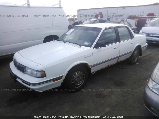 1G3AG54N2P6369260 - 1993 OLDSMOBILE CUTLASS CIERA S WHITE photo 2