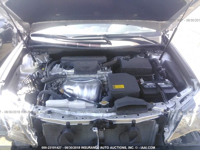 4T1BF1FK1EU448765 - 2014 TOYOTA CAMRY L/SE/LE/XLE 银色 照片 10