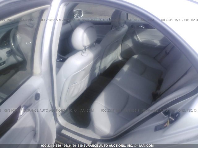 WDBRF61J62F128564 - 2002 MERCEDES-BENZ C 240 SILVER photo 8