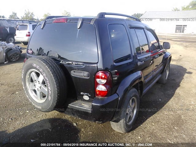 1J4GL38K05W638616 - 2005 JEEP LIBERTY RENEGADE BLACK photo 4