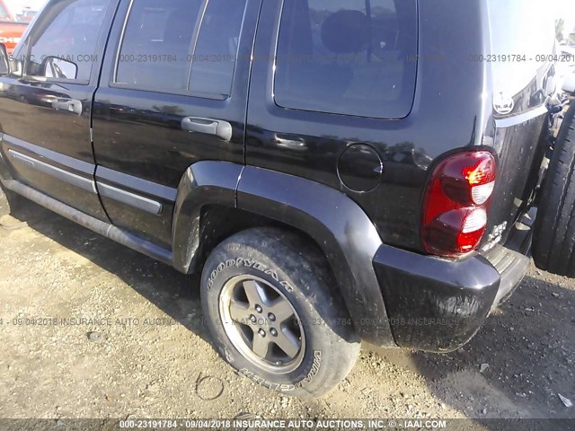 1J4GL38K05W638616 - 2005 JEEP LIBERTY RENEGADE BLACK photo 6