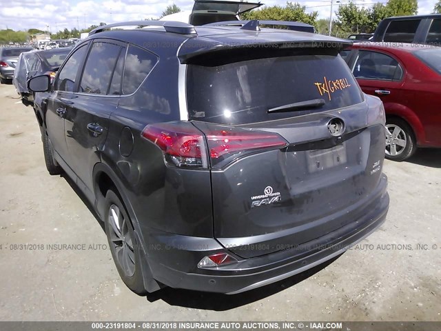 JTMRJREV4HD119817 - 2017 TOYOTA RAV4 HV LE/XLE GRAY photo 3