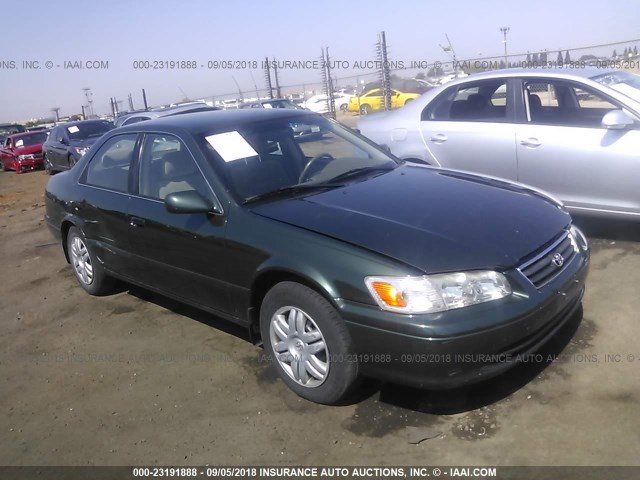 4T1BG22KX1U812328 - 2001 TOYOTA CAMRY CE/LE/XLE 绿色 照片 1