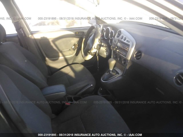 2T1KR32E03C096439 - 2003 TOYOTA COROLLA MATRIX XR BLACK photo 5