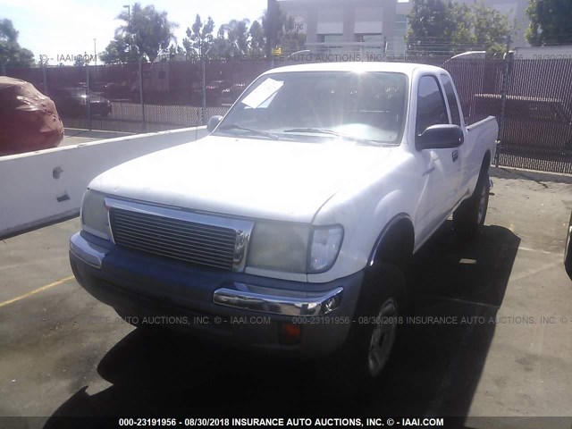 5TESN92N5YZ685745 - 2000 TOYOTA TACOMA XTRACAB PRERUNNER WHITE photo 2