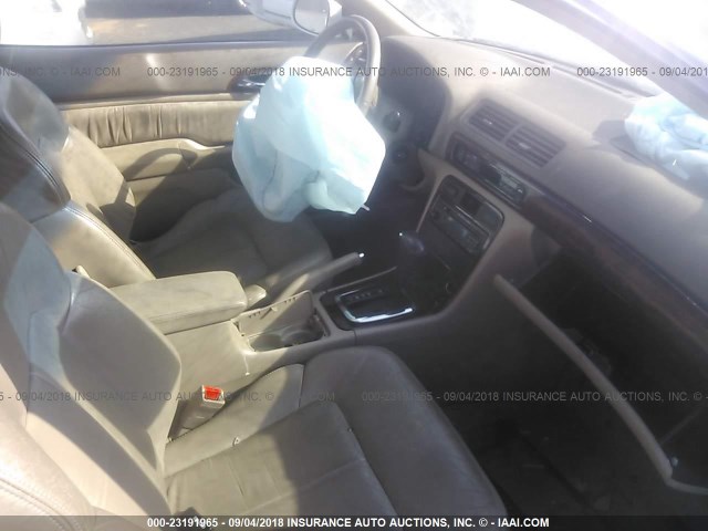 19UYA2259XL006829 - 1999 ACURA 3.0CL Սպիտակ լուսանկար 5