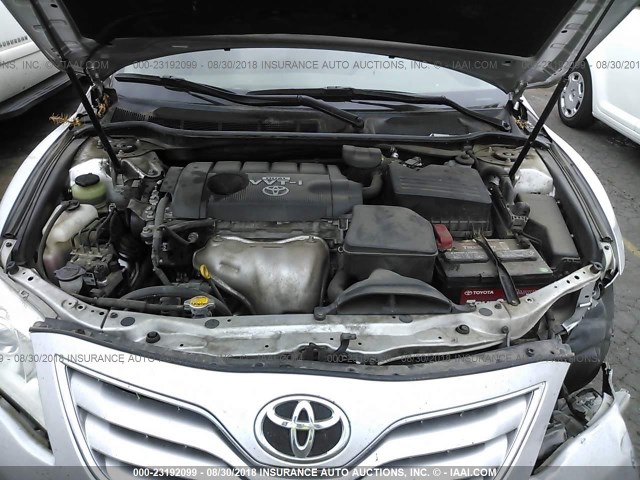 4T1BF3EK1AU012540 - 2010 TOYOTA CAMRY SE/LE/XLE SILVER photo 10