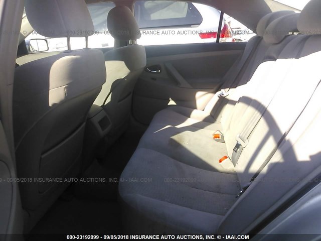 4T1BF3EK1AU012540 - 2010 TOYOTA CAMRY SE/LE/XLE SILVER photo 8