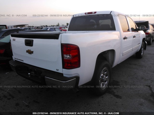 2GCEC13C871520583 - 2007 CHEVROLET SILVERADO C1500 CREW CAB WHITE photo 4