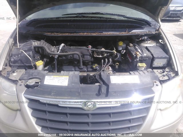 2C4GP54L05R280074 - 2005 CHRYSLER TOWN & COUNTRY TOURING GOLD photo 10