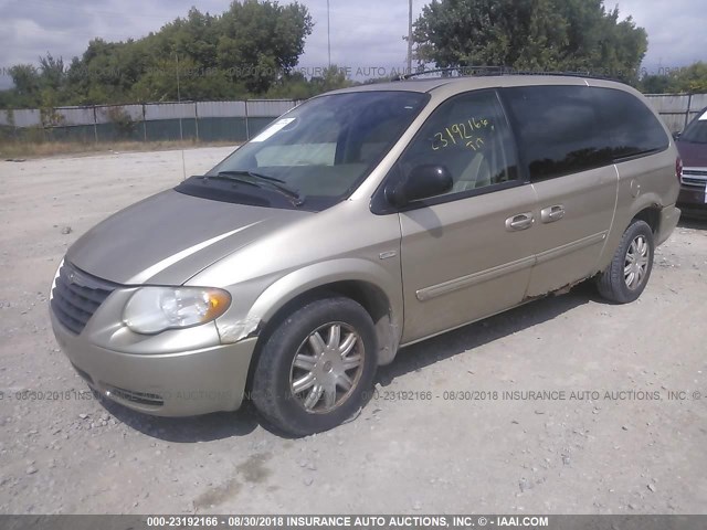 2C4GP54L05R280074 - 2005 CHRYSLER TOWN & COUNTRY TOURING GOLD photo 2